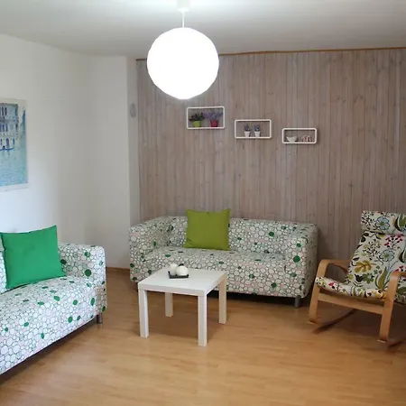 Two-Bedroom Holiday Home With Private Pool & Garden Apartman